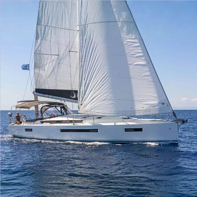Sailing Boat – Day Cruise