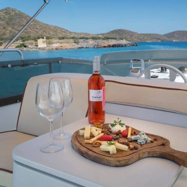 Tatiana Half-Day Yacht Escape